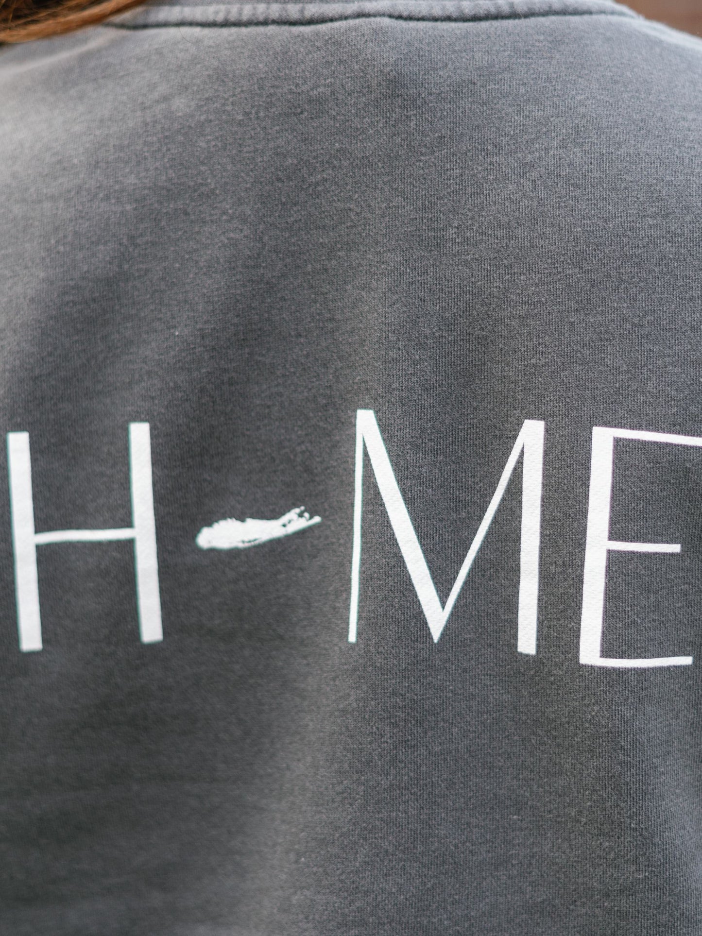 Signature HOME (back) Pigment Dyed Crew Neck