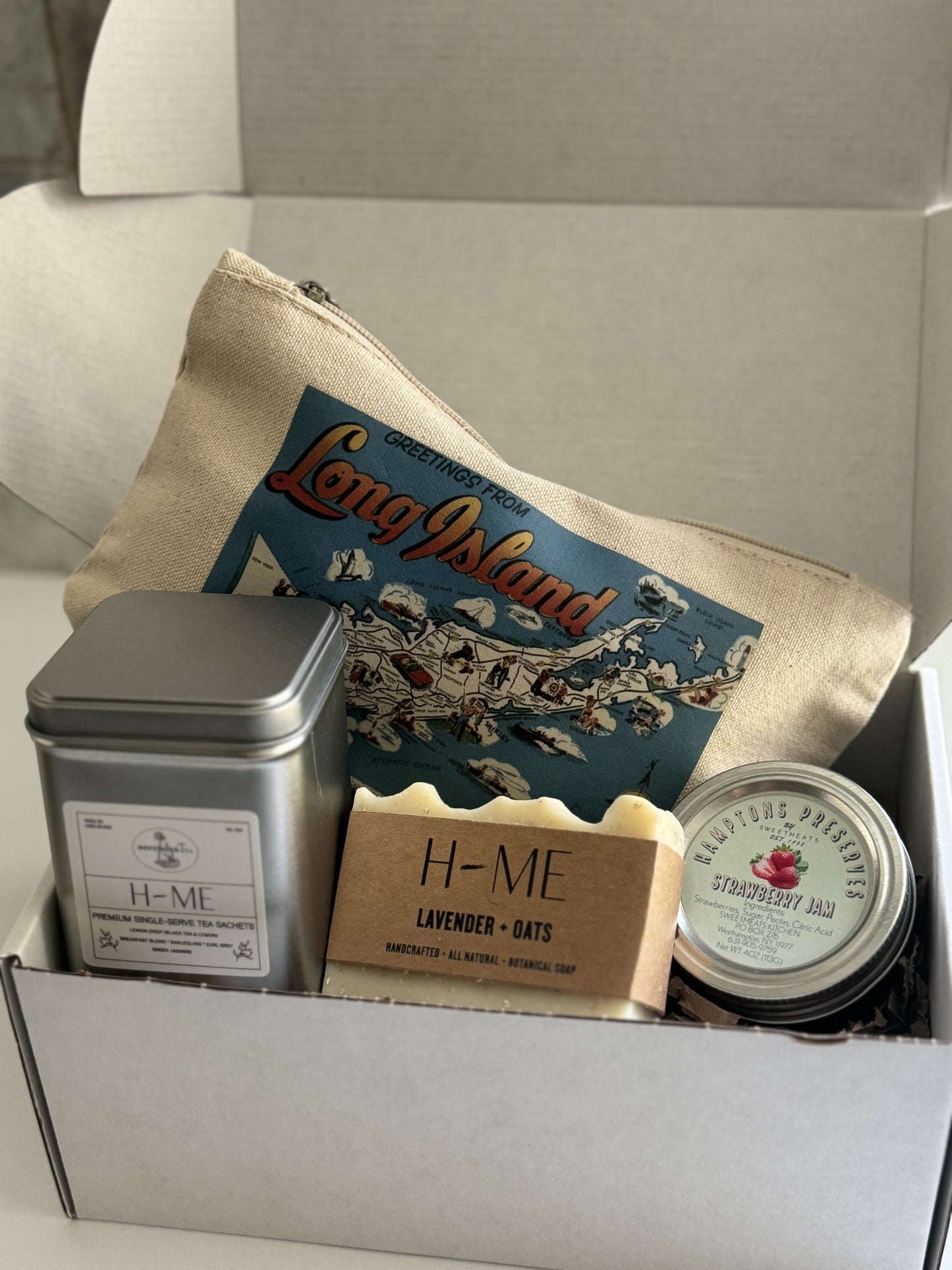 HOME Long Island Deluxe Gift Box